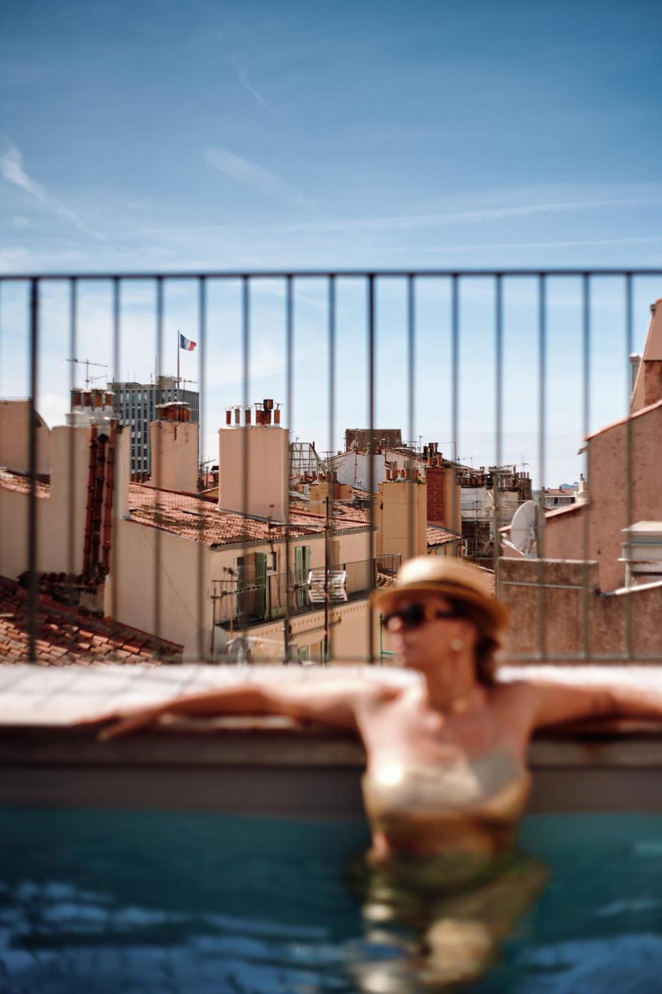 Grand Hotel Dauphine Toulon, Boutique Hotel & Suites Exterior photo